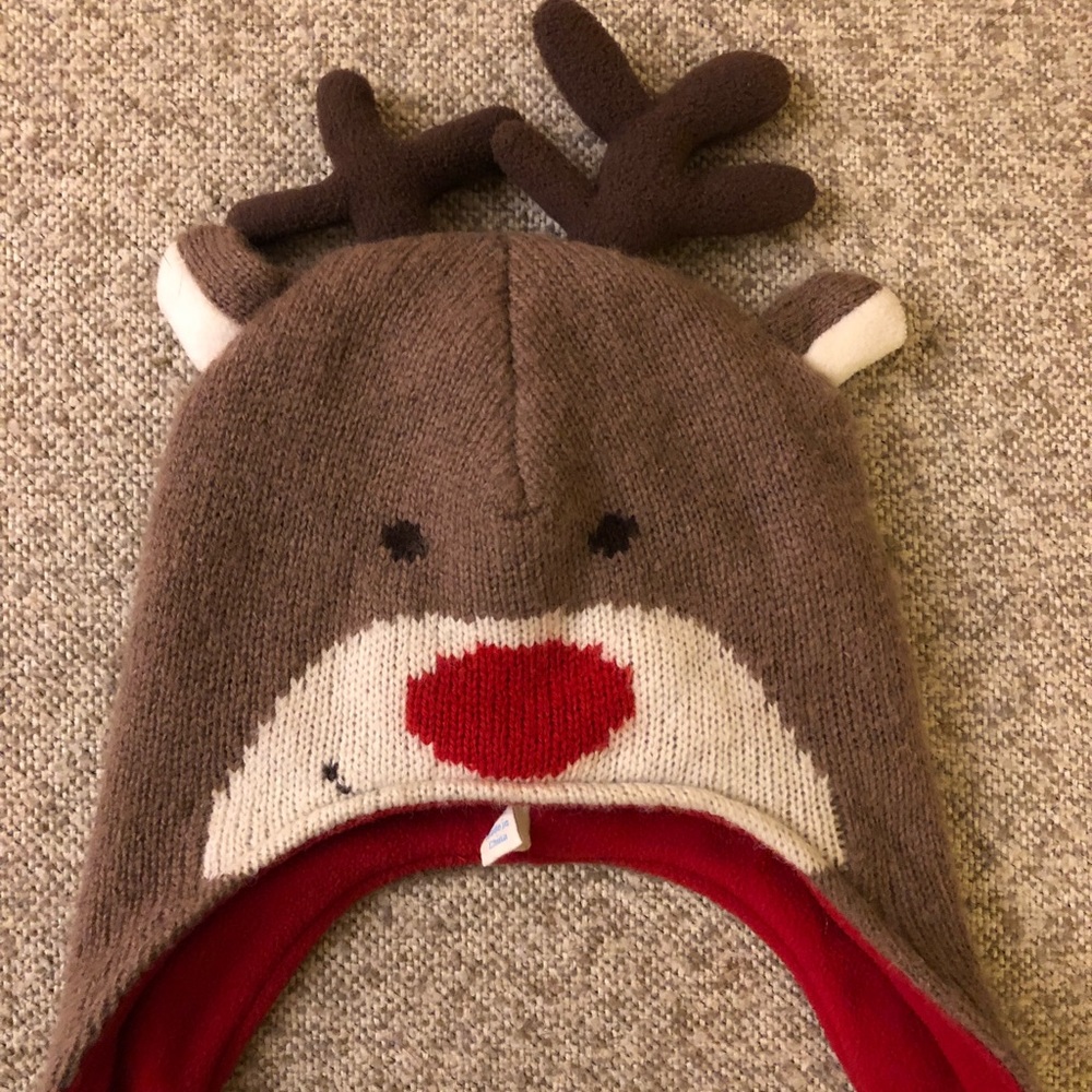 Adorable 6-12m Reindeer Hat - Picture 3 of 7